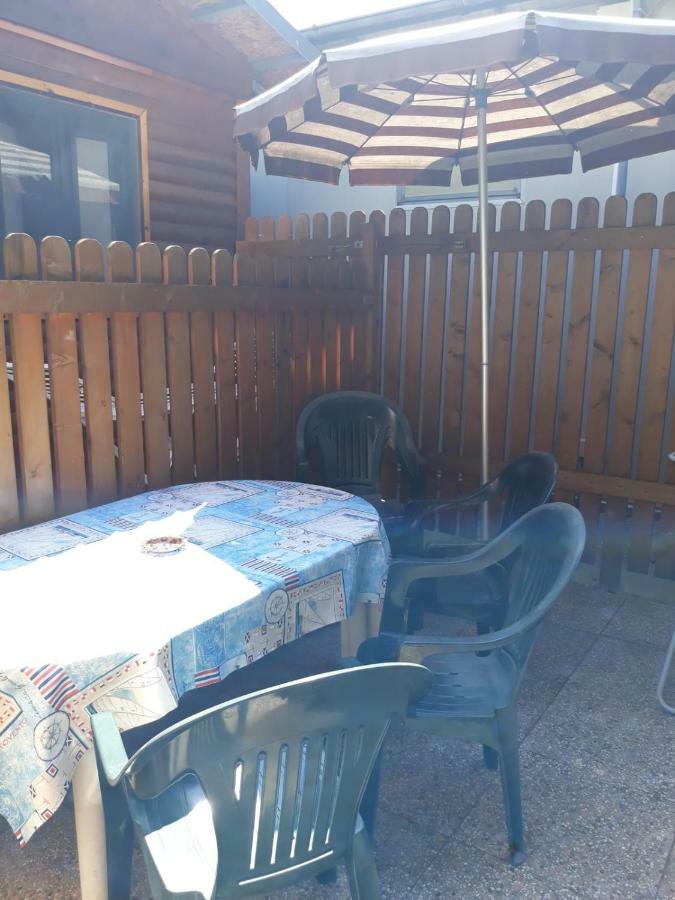 Camping La Pineta *